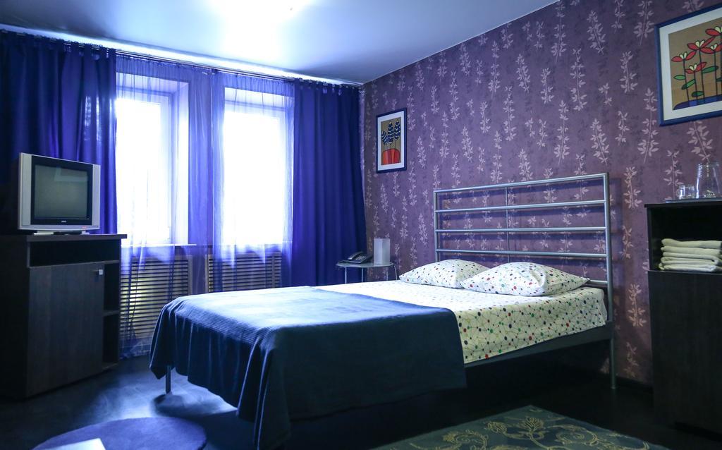 Hotel "Otel Flowers" Perm' Cameră foto